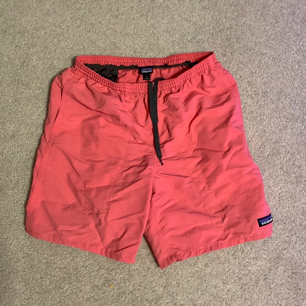 Vintage 5” Inseam Patagonia Shorts Mens Small Pink